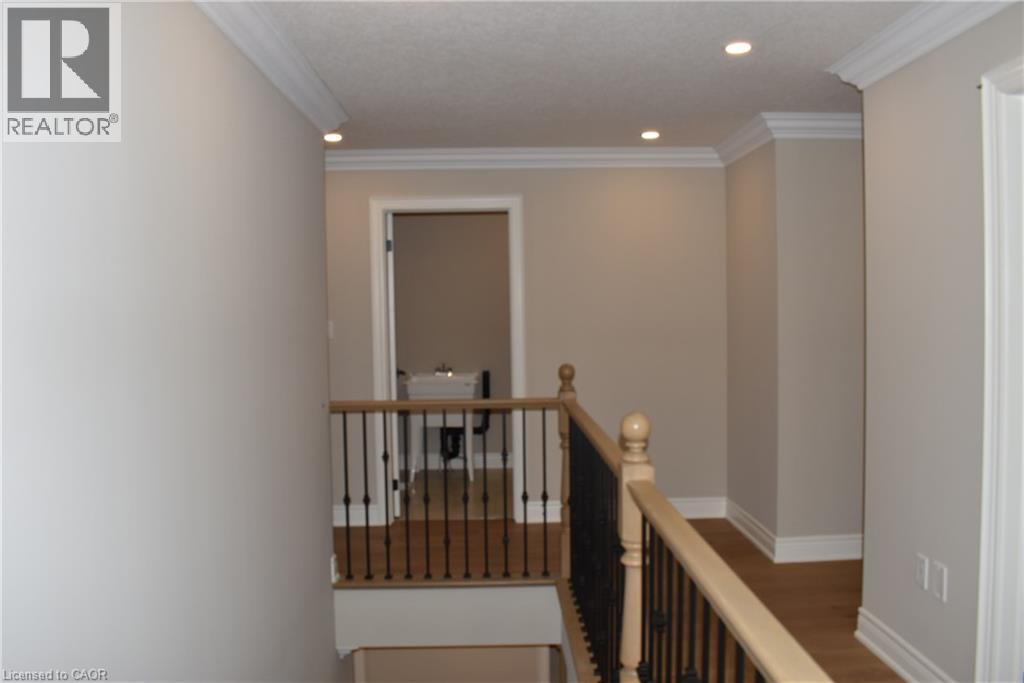 8 Dunlop Road, Hamilton, ON - Indoor Photo Showing Other Room