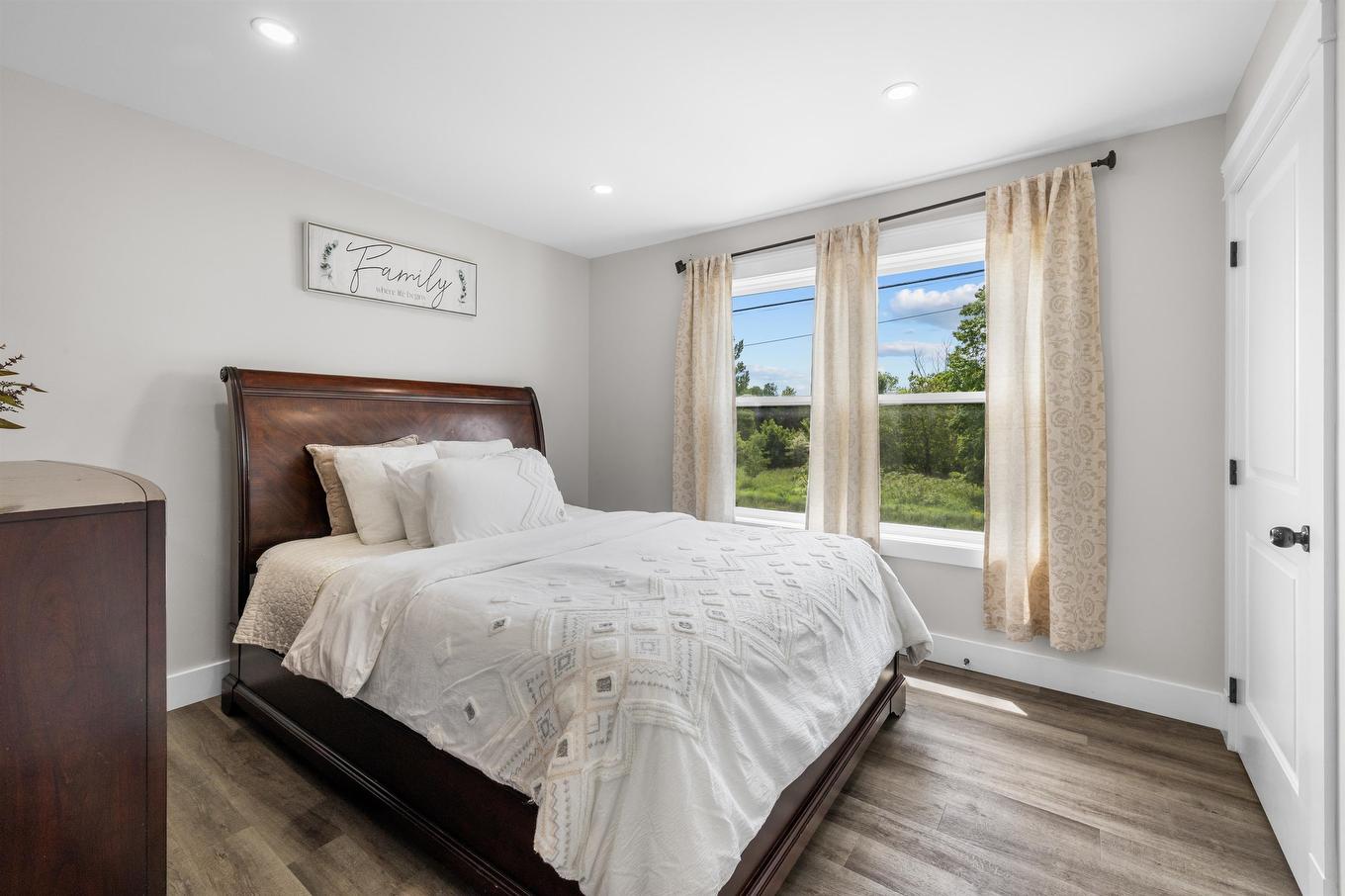 98 Kelly Heights, Stratford, PE