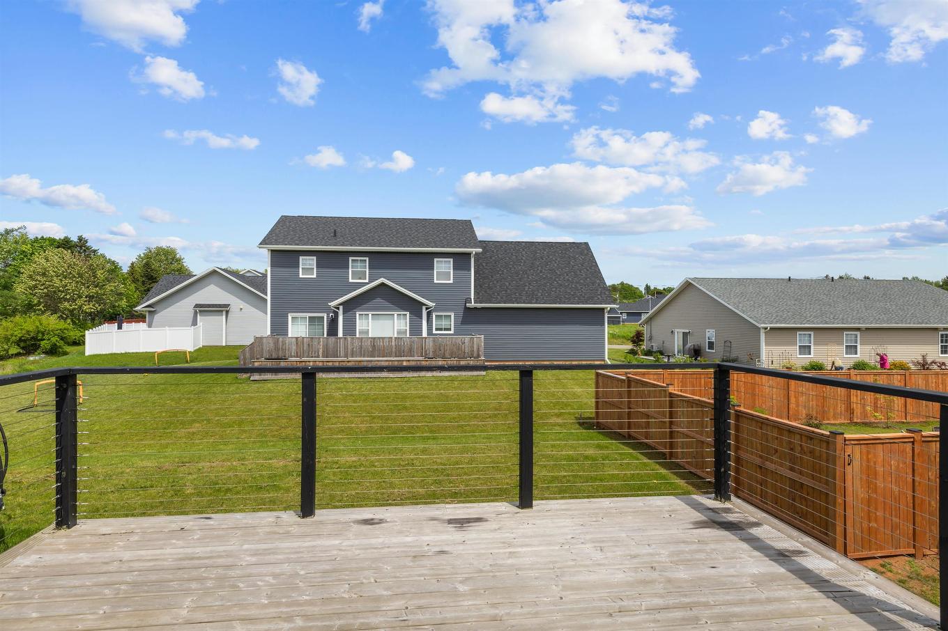 98 Kelly Heights, Stratford, PE