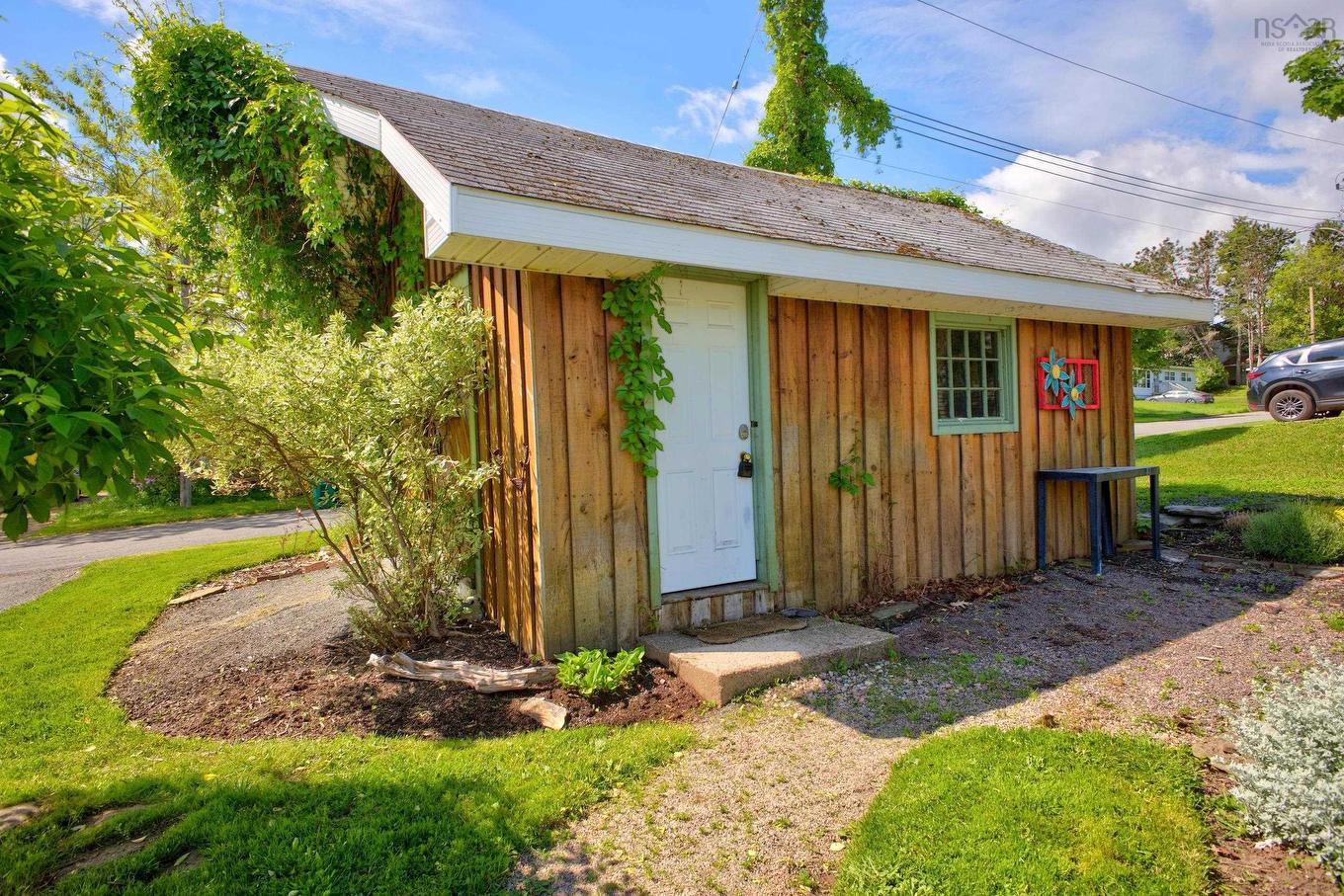 112 Herbert Street, New Glasgow, NS - Outdoor