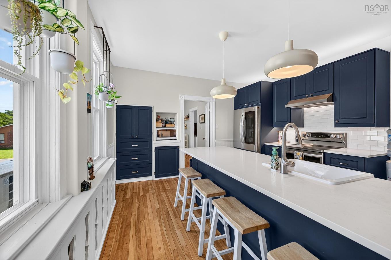 112 Herbert Street, New Glasgow, NS - Indoor Photo Showing Kitchen With Upgraded Kitchen