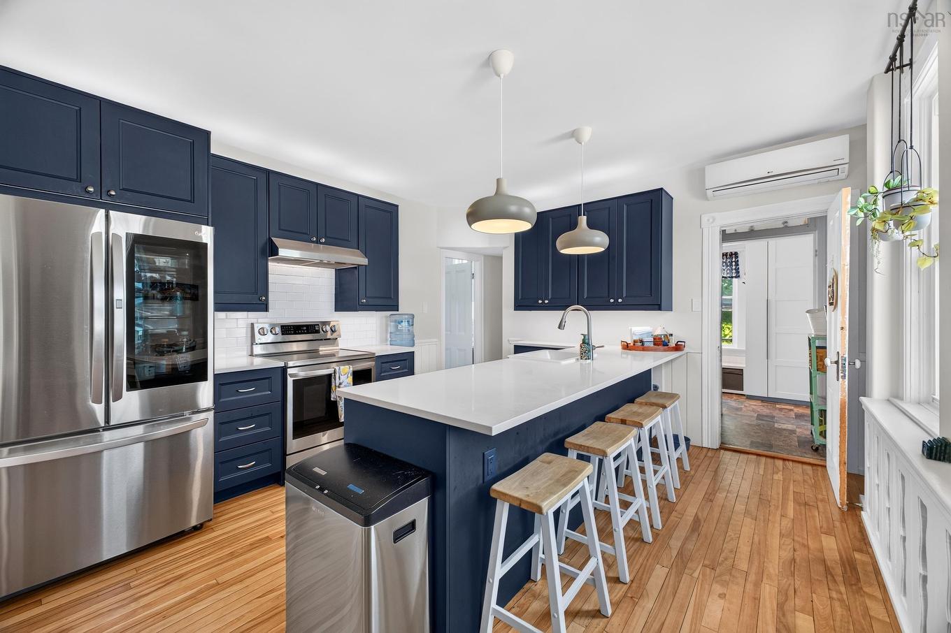 112 Herbert Street, New Glasgow, NS - Indoor Photo Showing Kitchen With Upgraded Kitchen