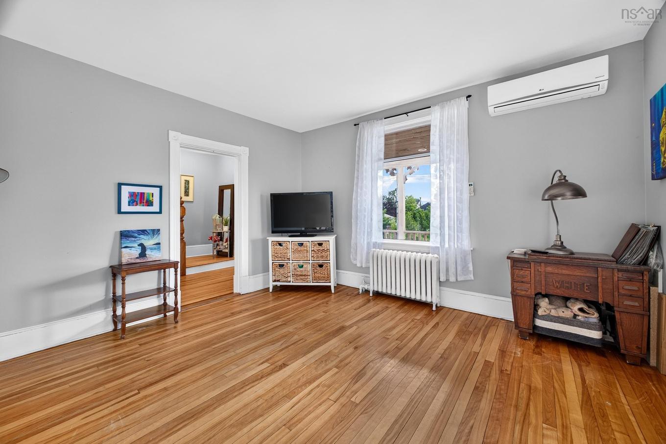 112 Herbert Street, New Glasgow, NS - Indoor