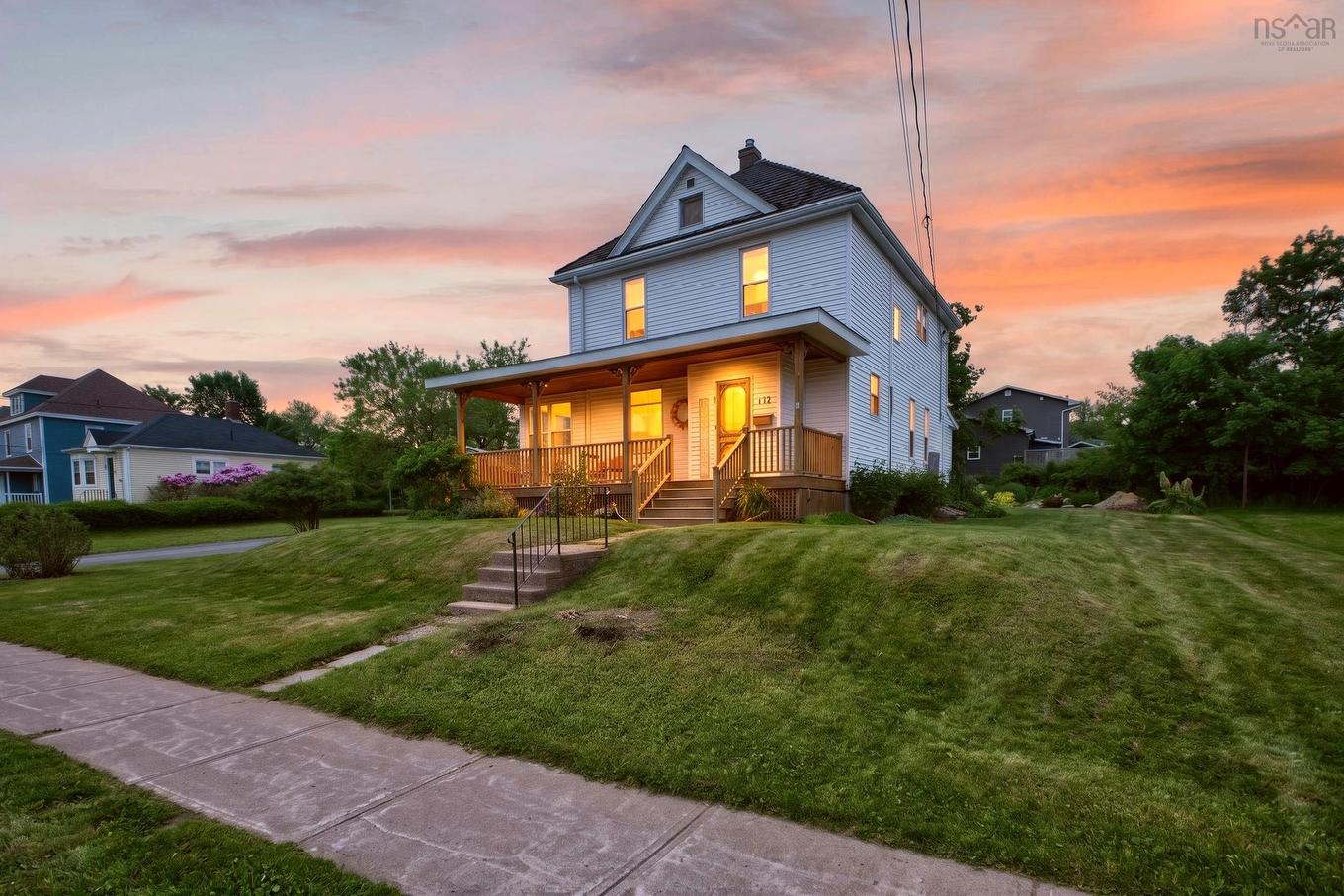 112 Herbert Street, New Glasgow, NS - Outdoor With Deck Patio Veranda
