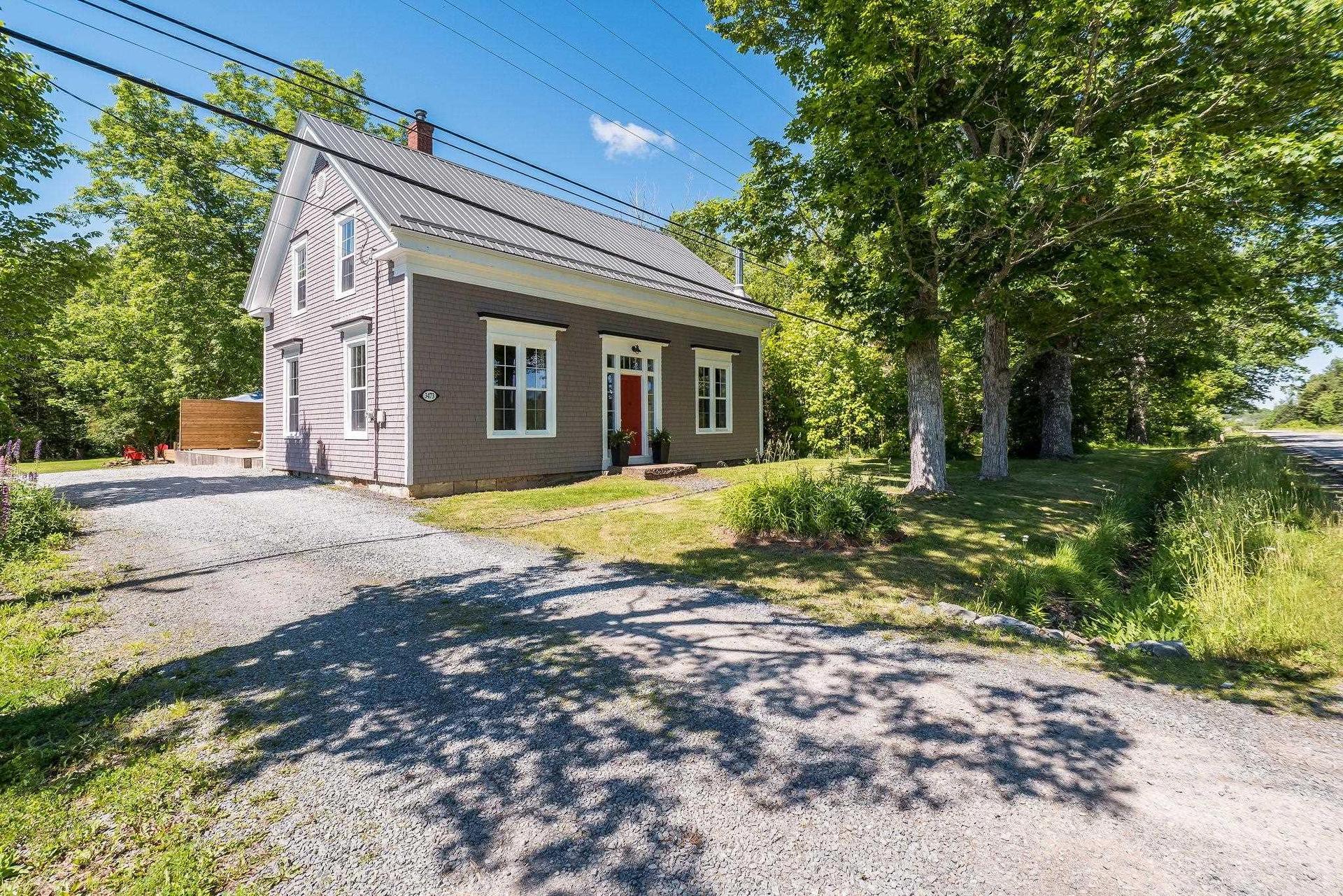 3473 Highway 215, Centre Burlington, NS