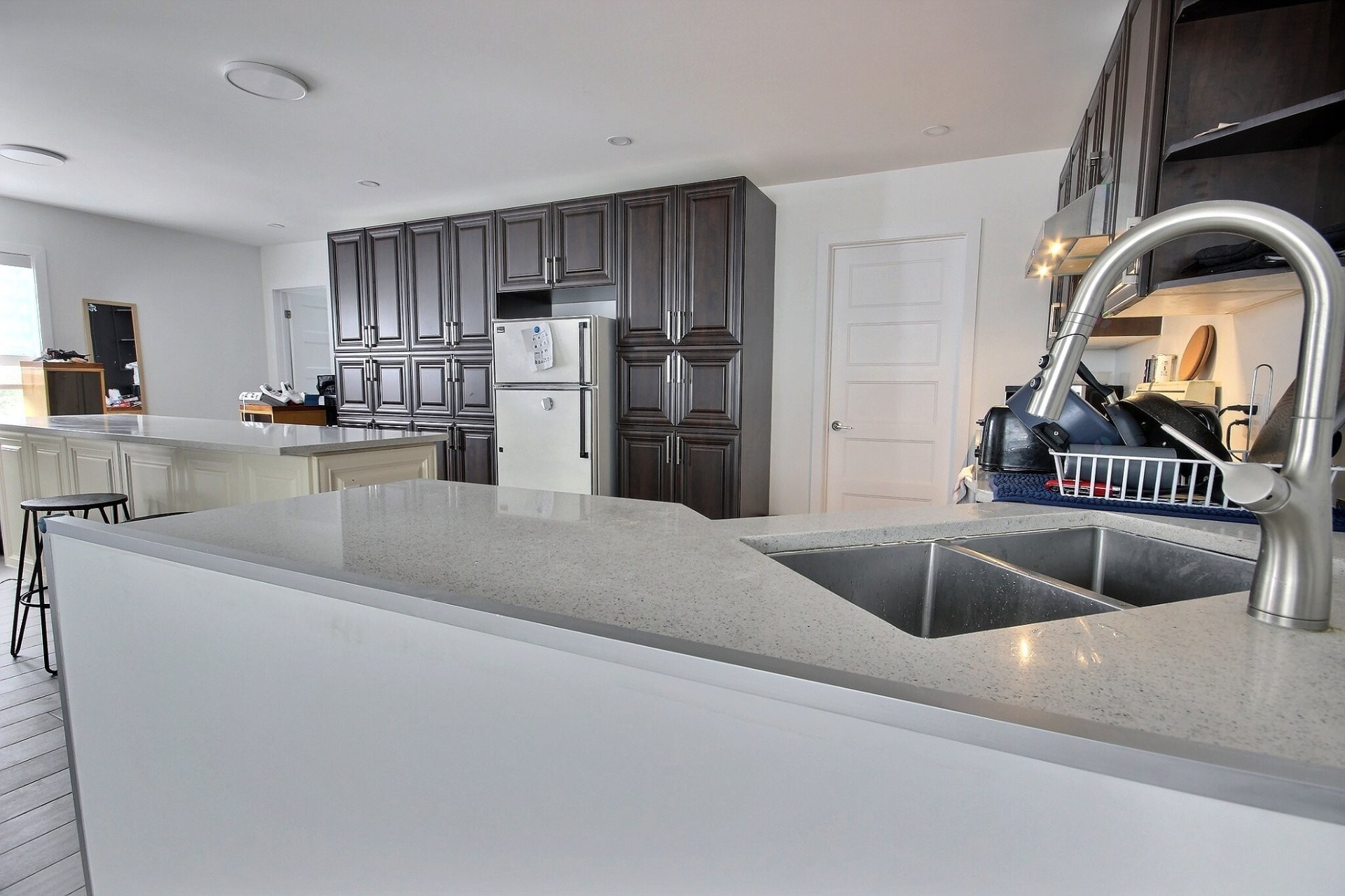 Kitchen - 109 - 111 Rue Des Oblats E., Rouyn-Noranda, QC