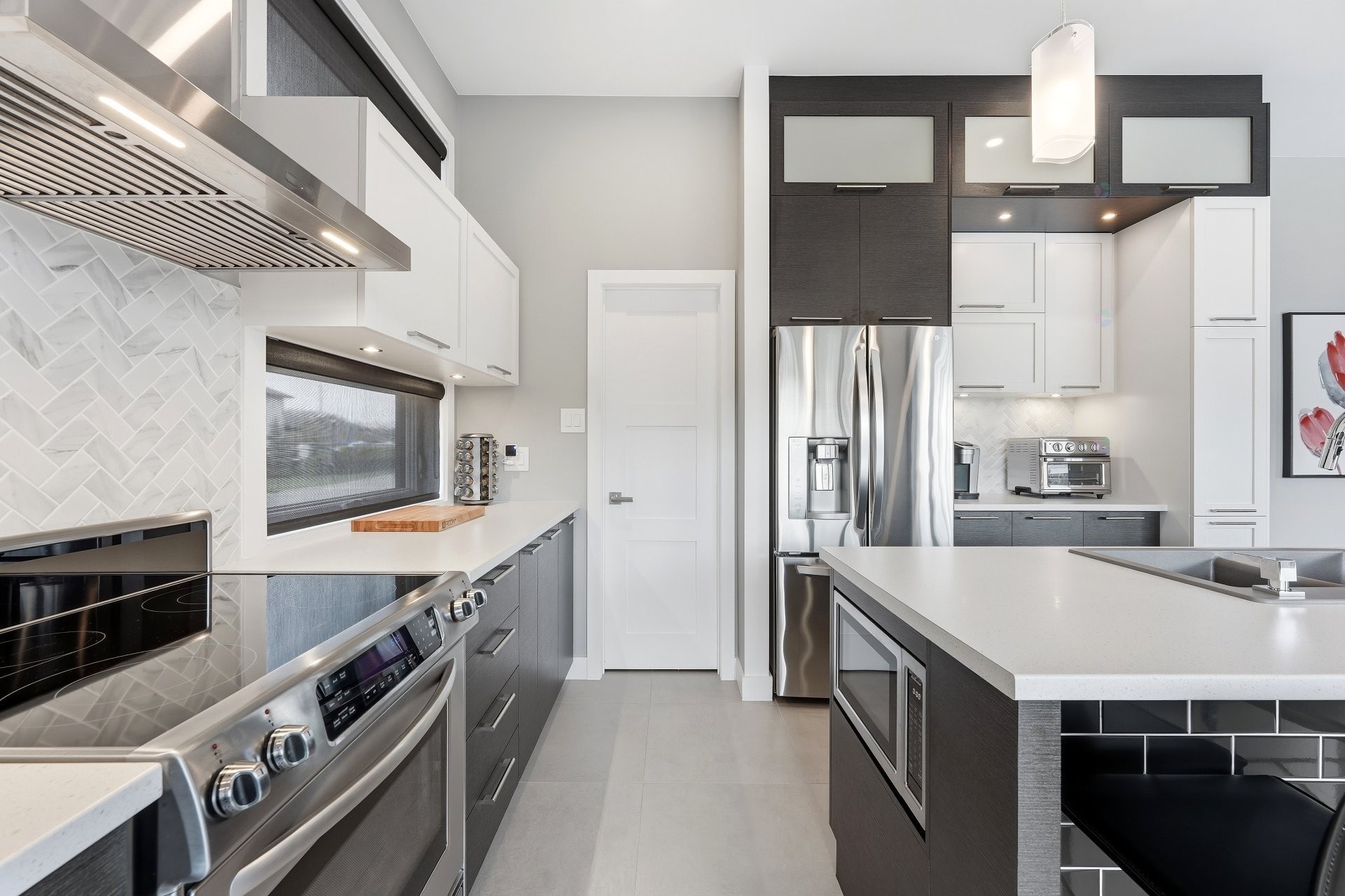 Cuisine - 123 Av. Du Littoral, Saint-Paul, QC - Indoor Photo Showing Kitchen With Upgraded Kitchen