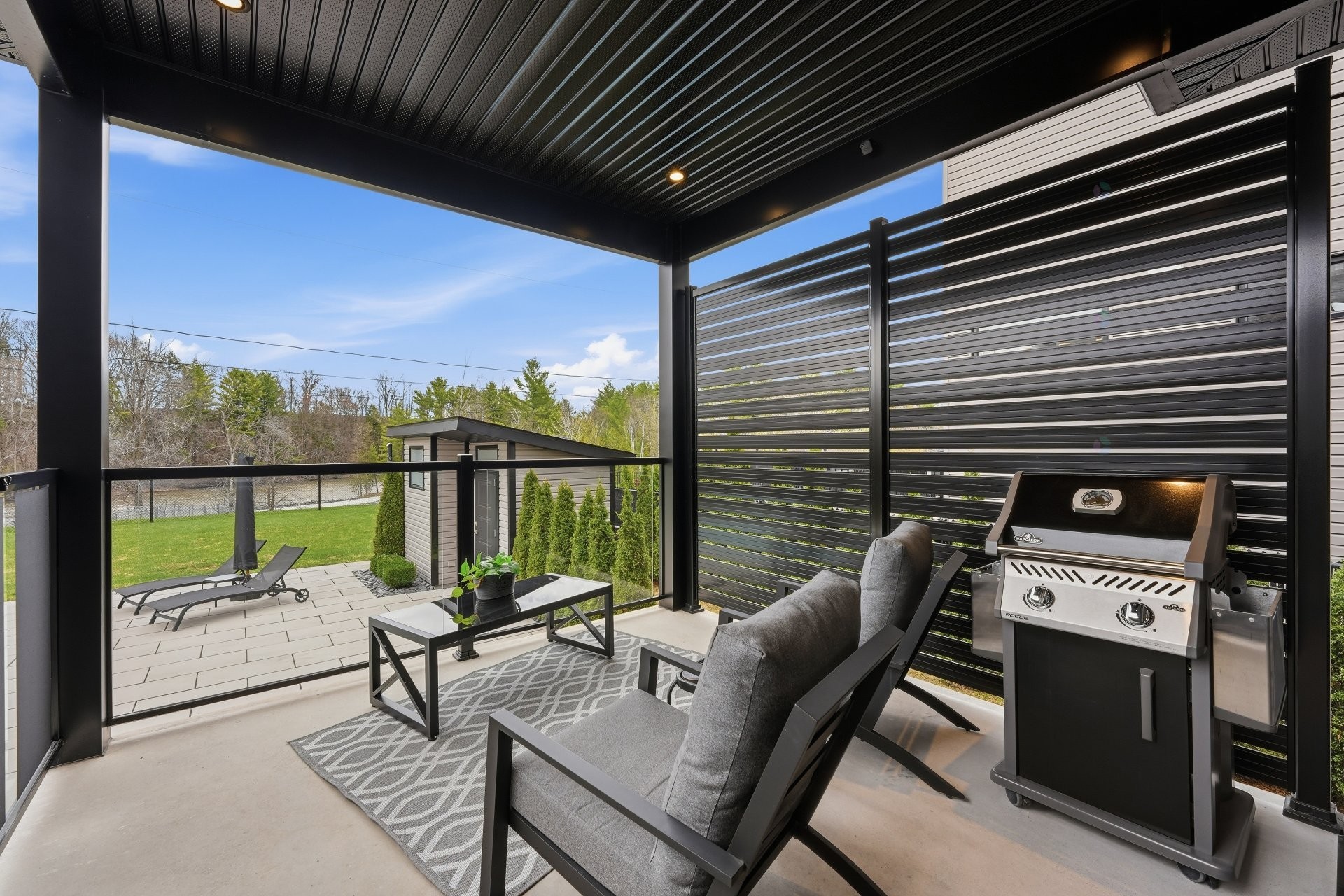 Cour - 123 Av. Du Littoral, Saint-Paul, QC - Outdoor With Deck Patio Veranda With Exterior