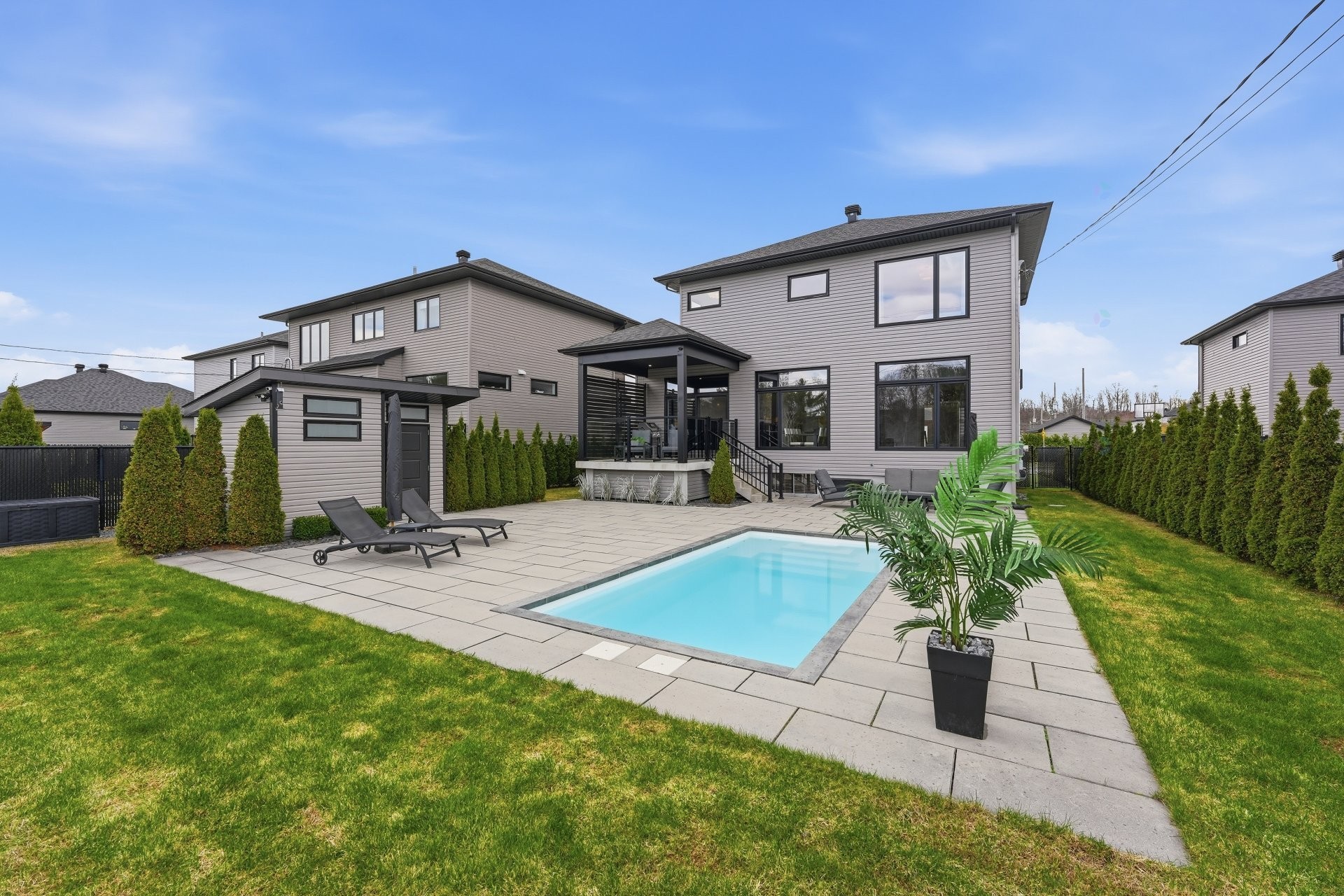 Cour - 123 Av. Du Littoral, Saint-Paul, QC - Outdoor With In Ground Pool With Deck Patio Veranda