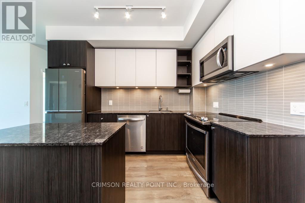 532 - 100 Eagle Rock Way, Vaughan, ON