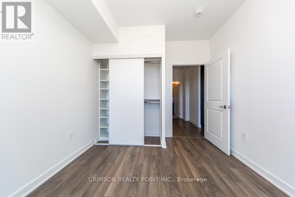 532 - 100 Eagle Rock Way, Vaughan, ON