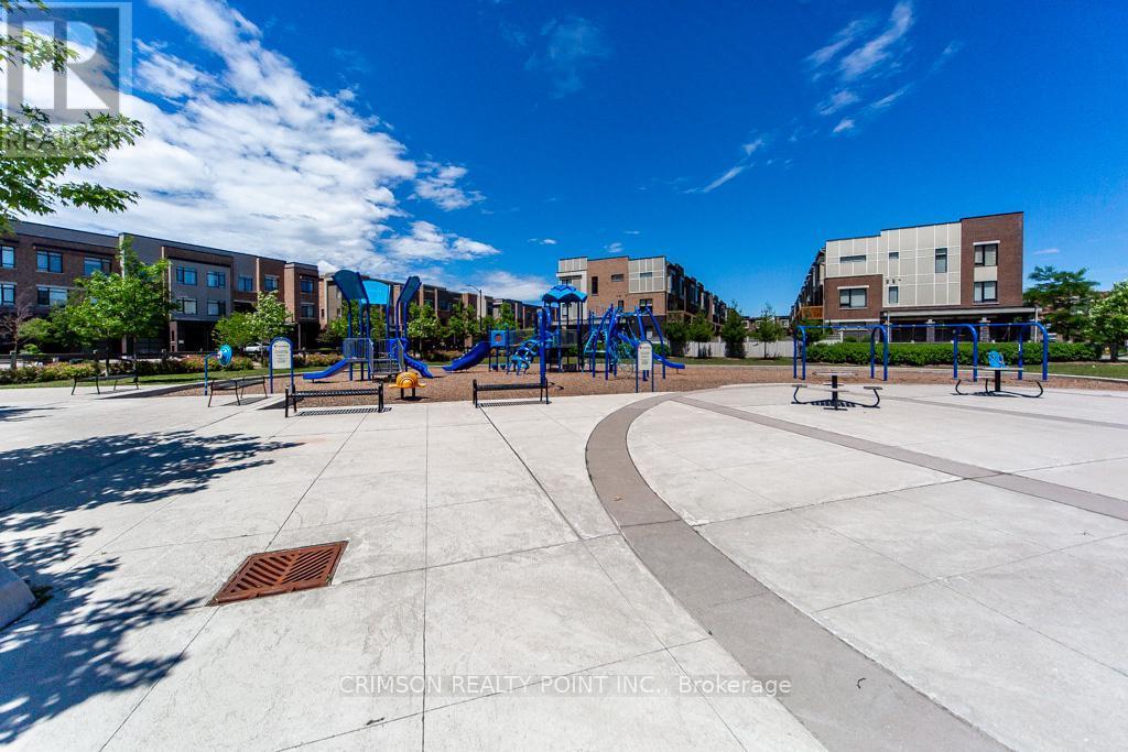 532 - 100 Eagle Rock Way, Vaughan, ON