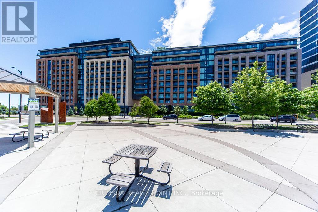 532 - 100 Eagle Rock Way, Vaughan, ON