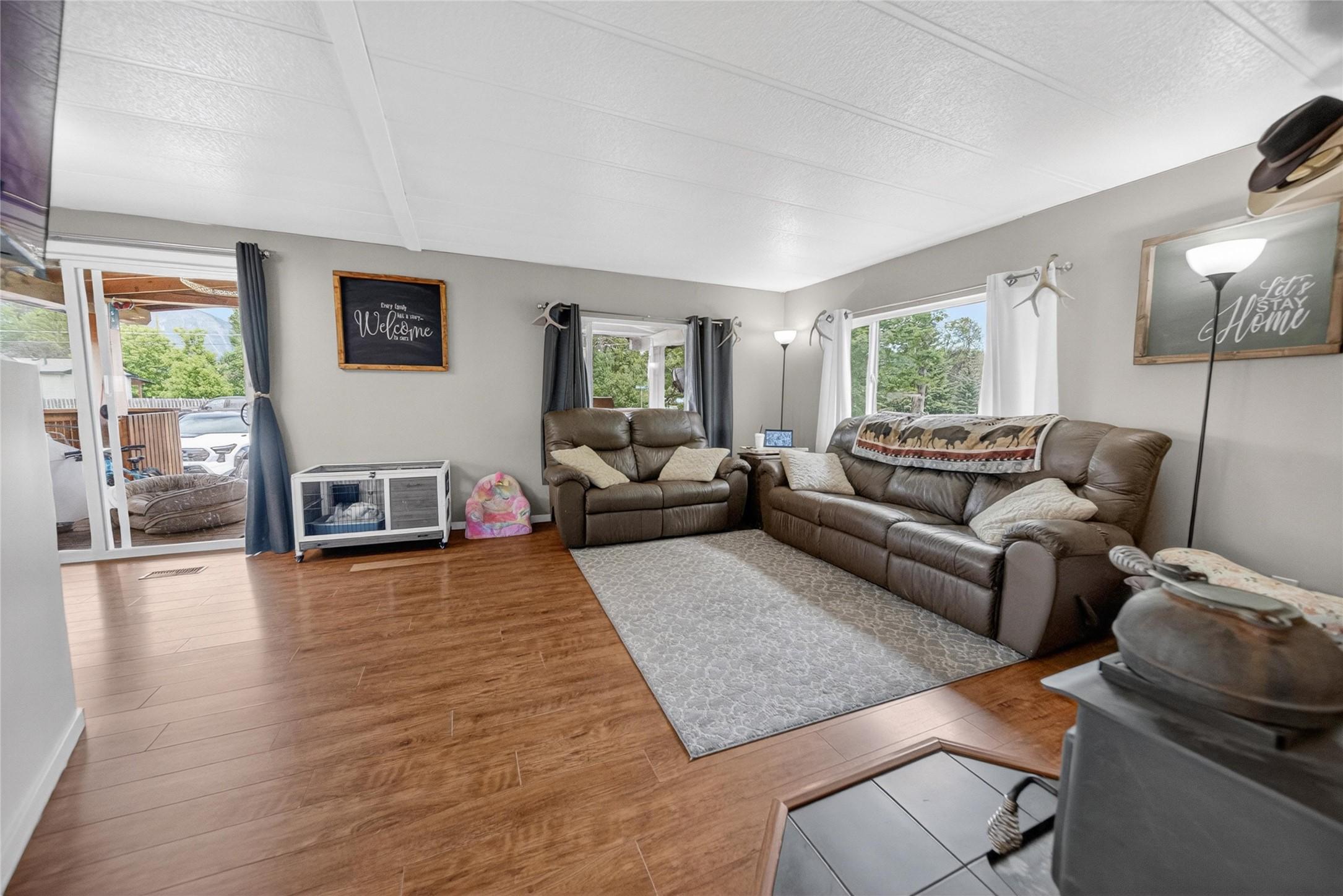 7323 Bertrand Road, Jaffray, BC