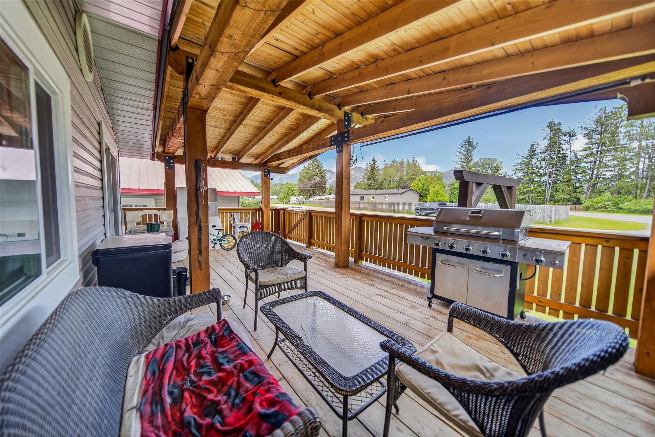 7323 Bertrand Road, Jaffray, BC