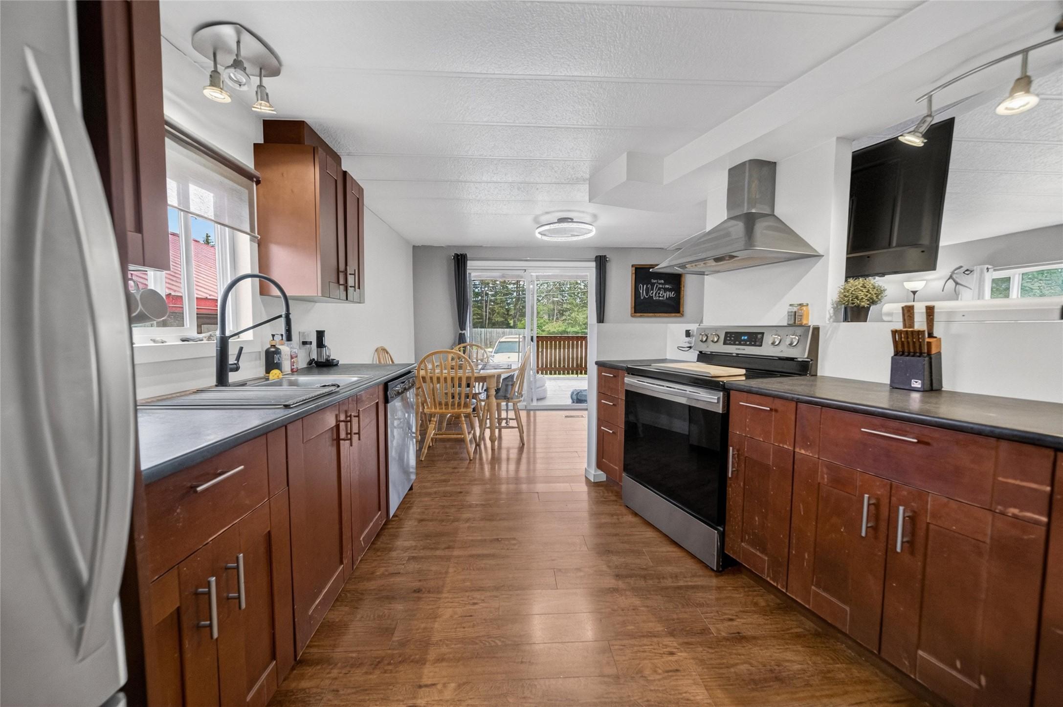 7323 Bertrand Road, Jaffray, BC