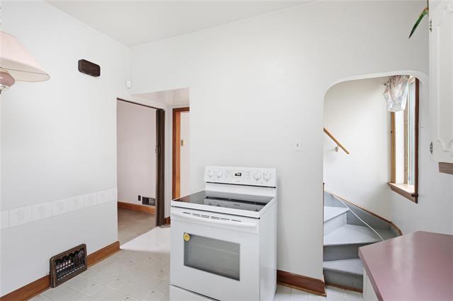 130 Forrest Ave, Winnipeg, MB