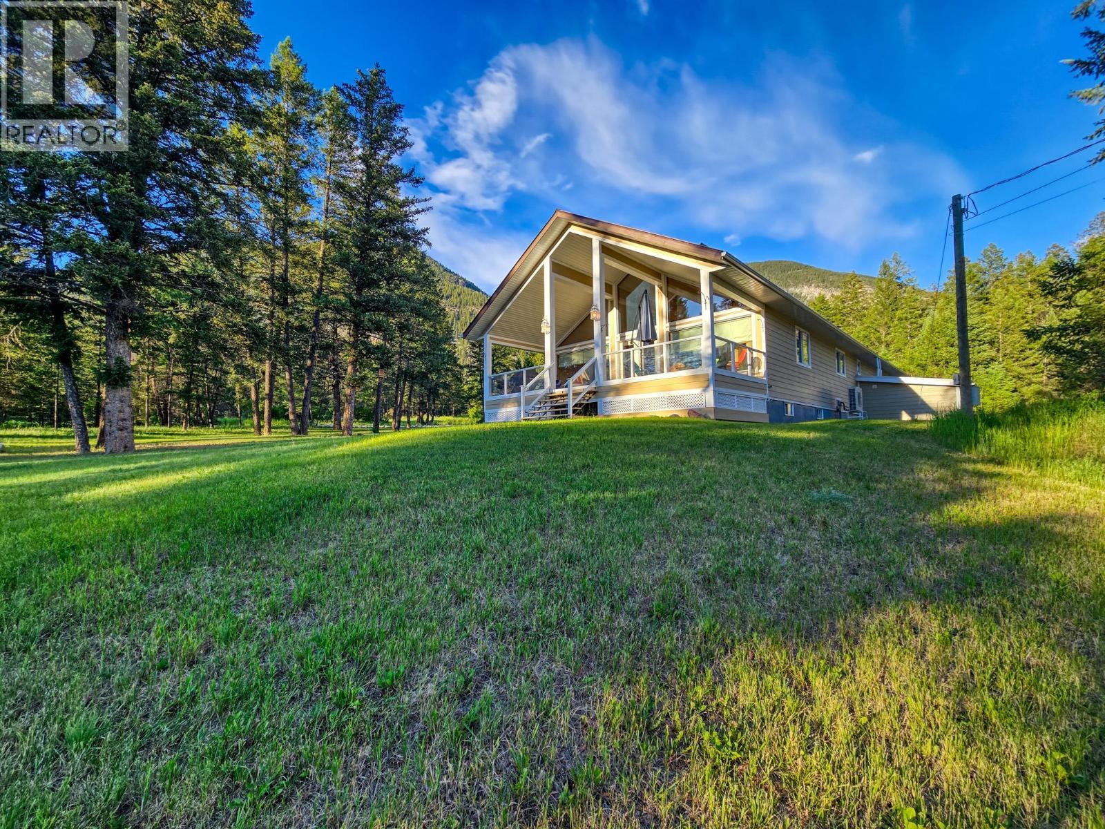 5226 Juniper Heights Road, Invermere, BC