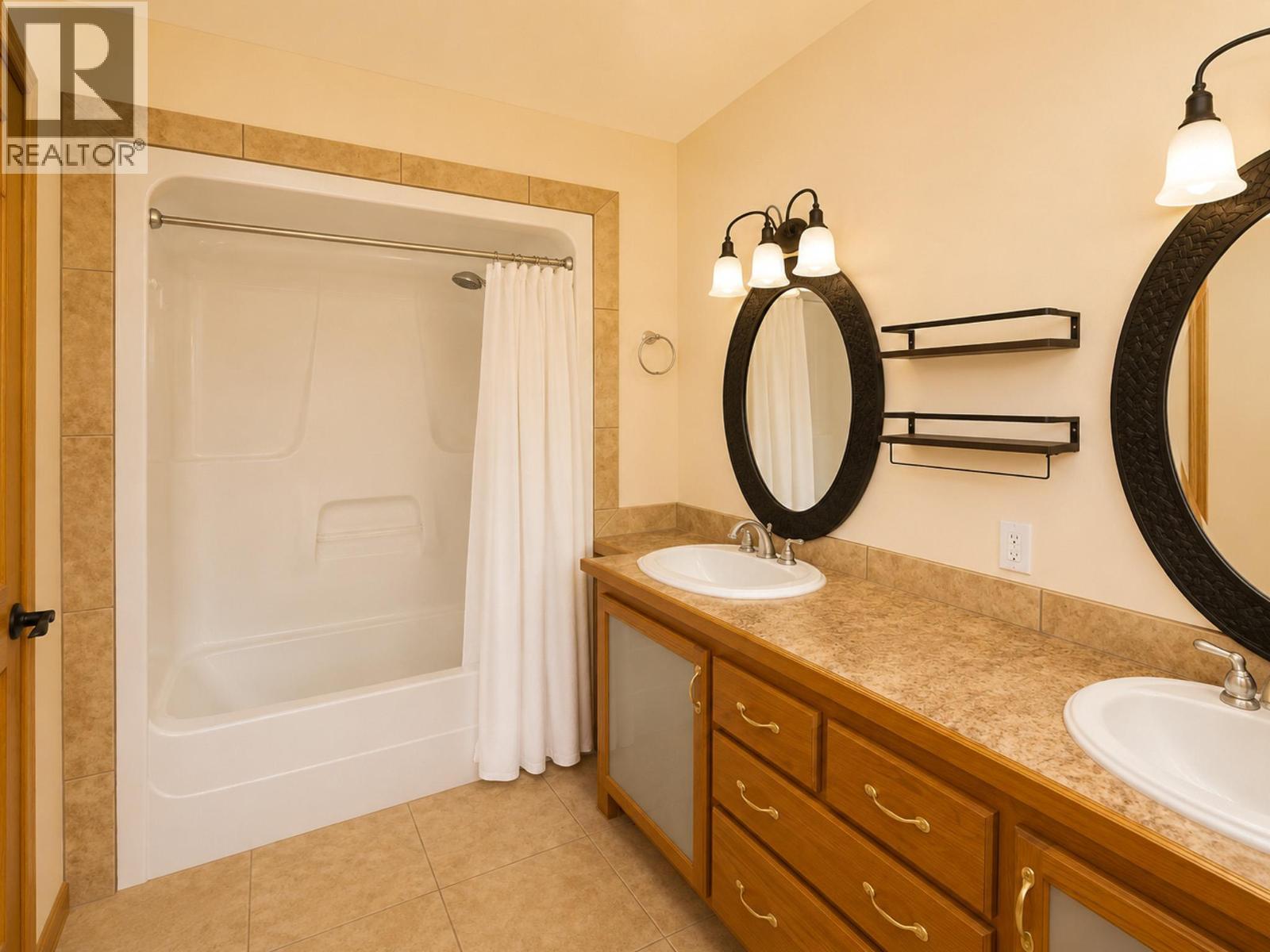 5226 Juniper Heights Road, Invermere, BC