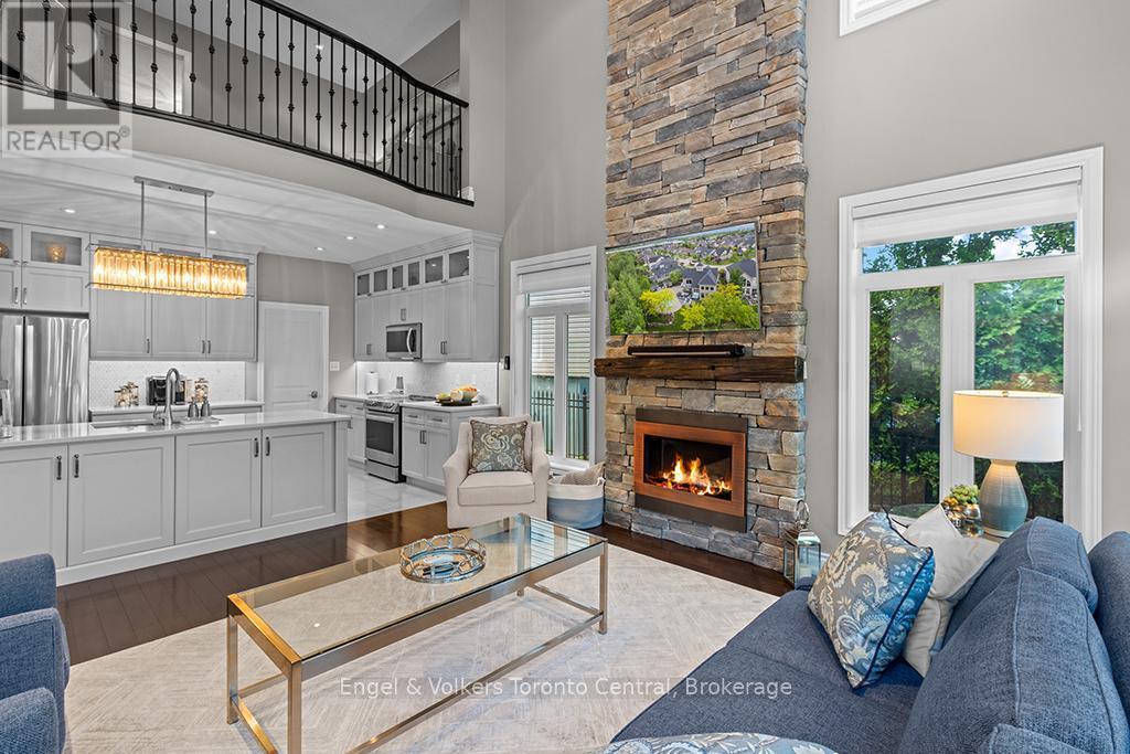 42 Silver Crescent, Collingwood, ON - Indoor Photo Showing Living Room With Fireplace