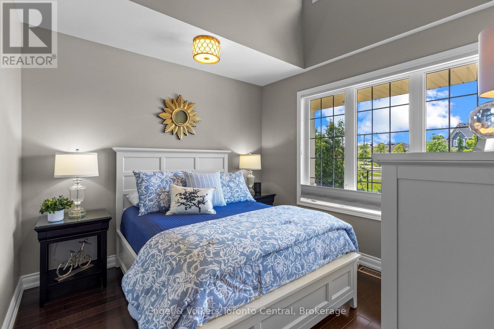 42 Silver Crescent, Collingwood, ON - Indoor Photo Showing Bedroom