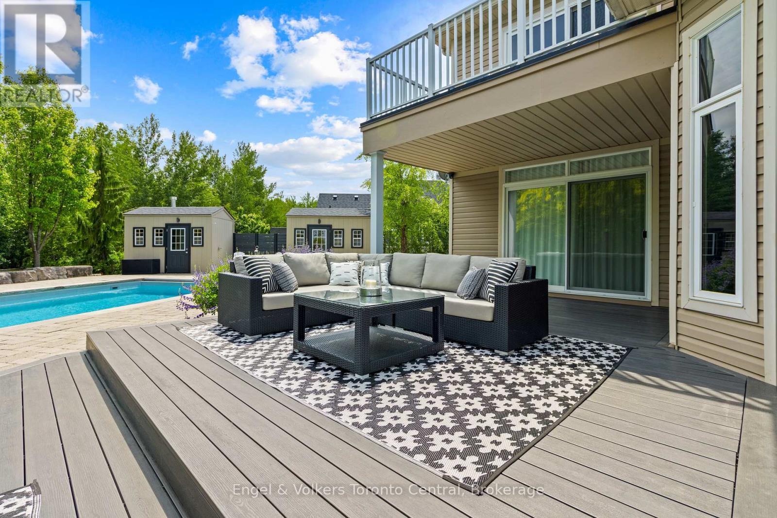 42 Silver Crescent, Collingwood, ON - Outdoor With In Ground Pool With Deck Patio Veranda With Exterior