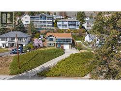 5288 Clarence Rd -