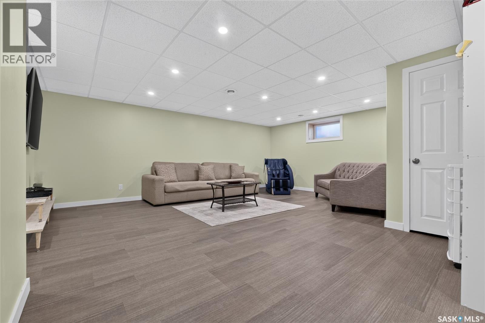 2801 Ridgway Avenue, Regina, SK