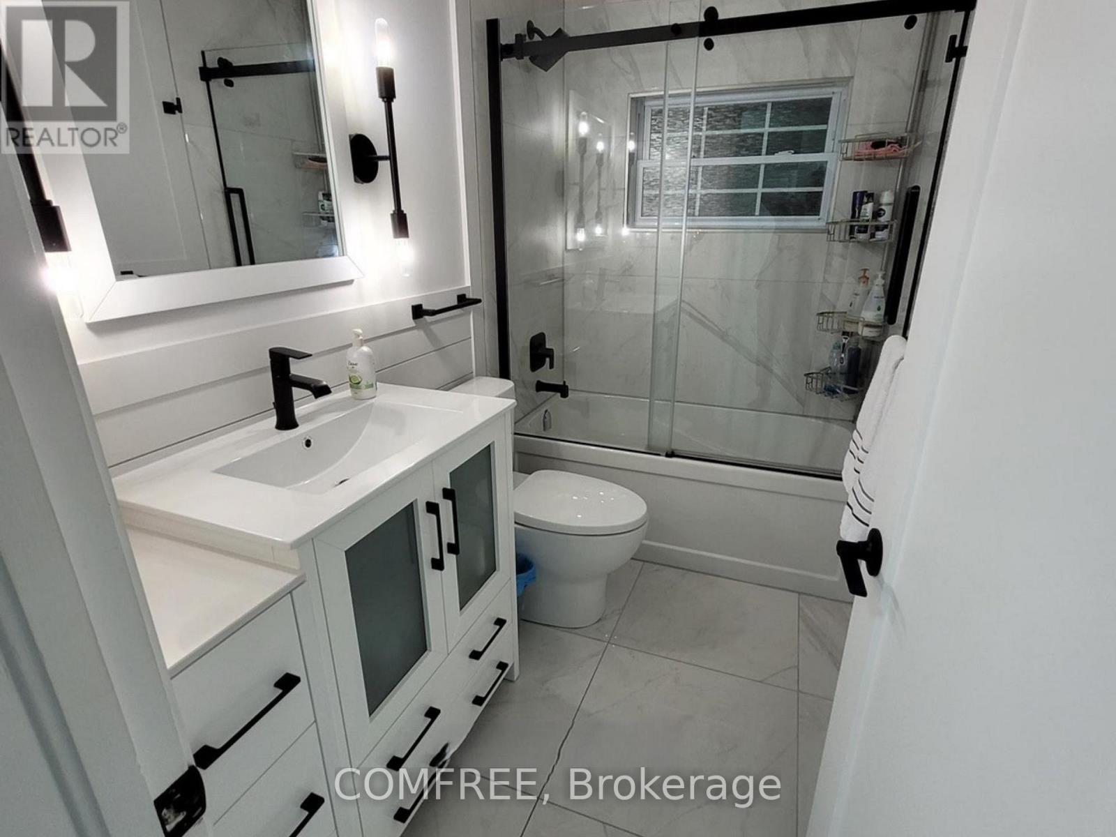 32 St Francis Street, Ottawa, ON