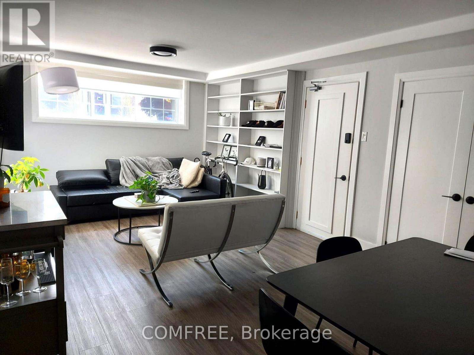32 St Francis Street, Ottawa, ON