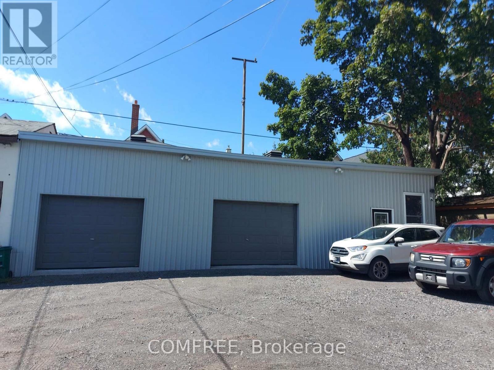 32 St Francis Street, Ottawa, ON