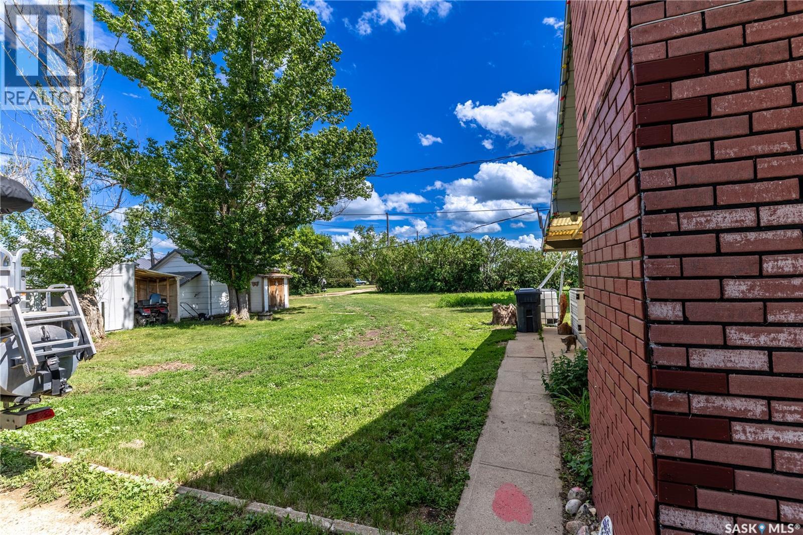 120 Crocus Avenue, Briercrest, SK