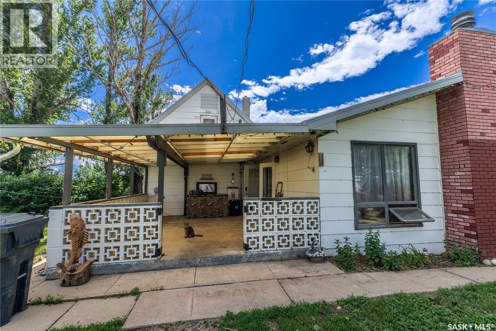 120 Crocus Avenue, Briercrest, SK