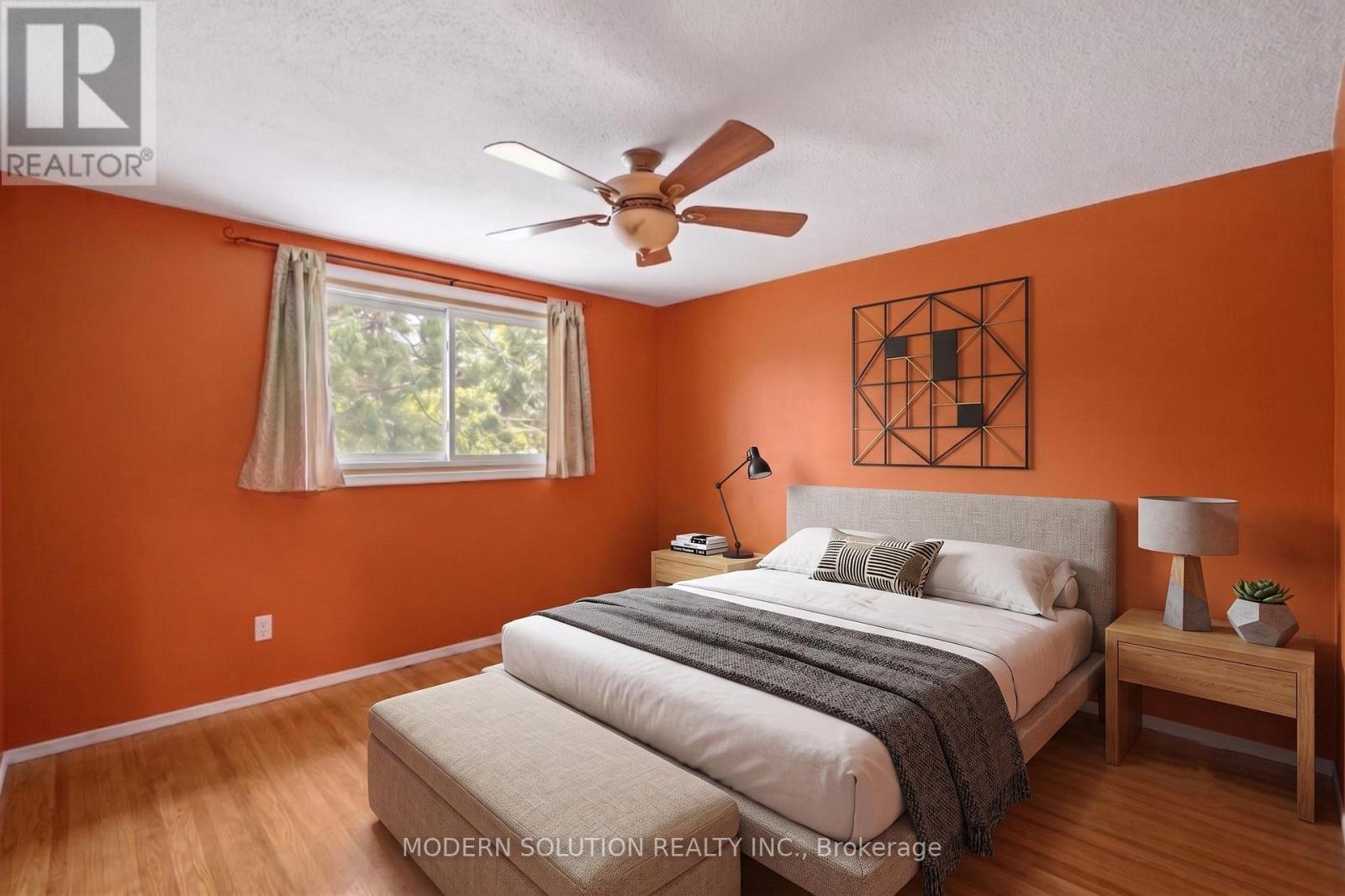 108 Fassett Court, Hamilton, ON - Indoor Photo Showing Bedroom