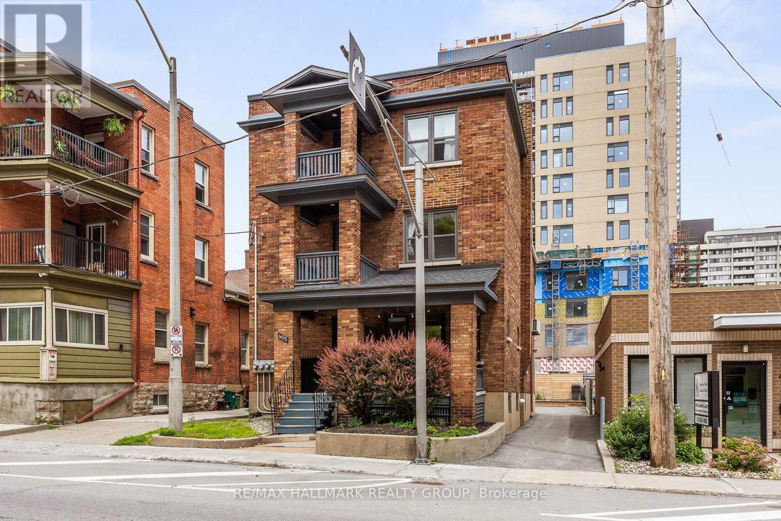 455 Metcalfe Street, Ottawa, ON