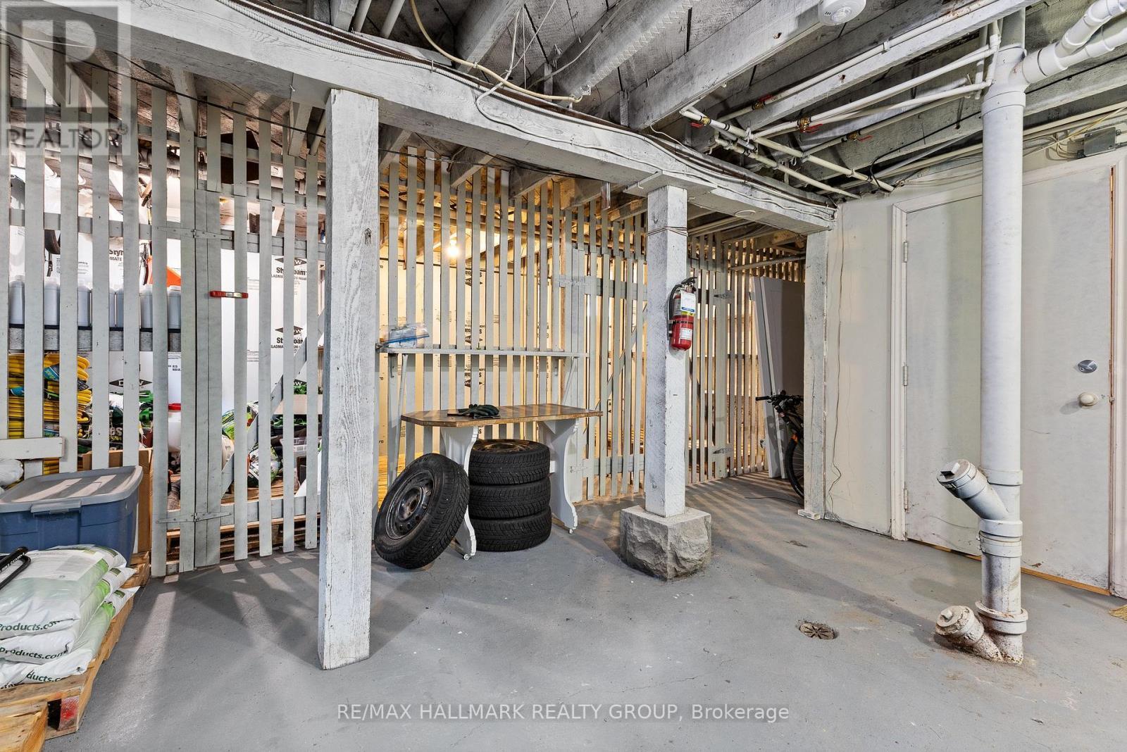 455 Metcalfe Street, Ottawa, ON