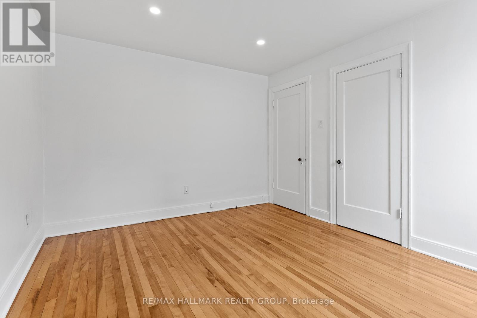 455 Metcalfe Street, Ottawa, ON