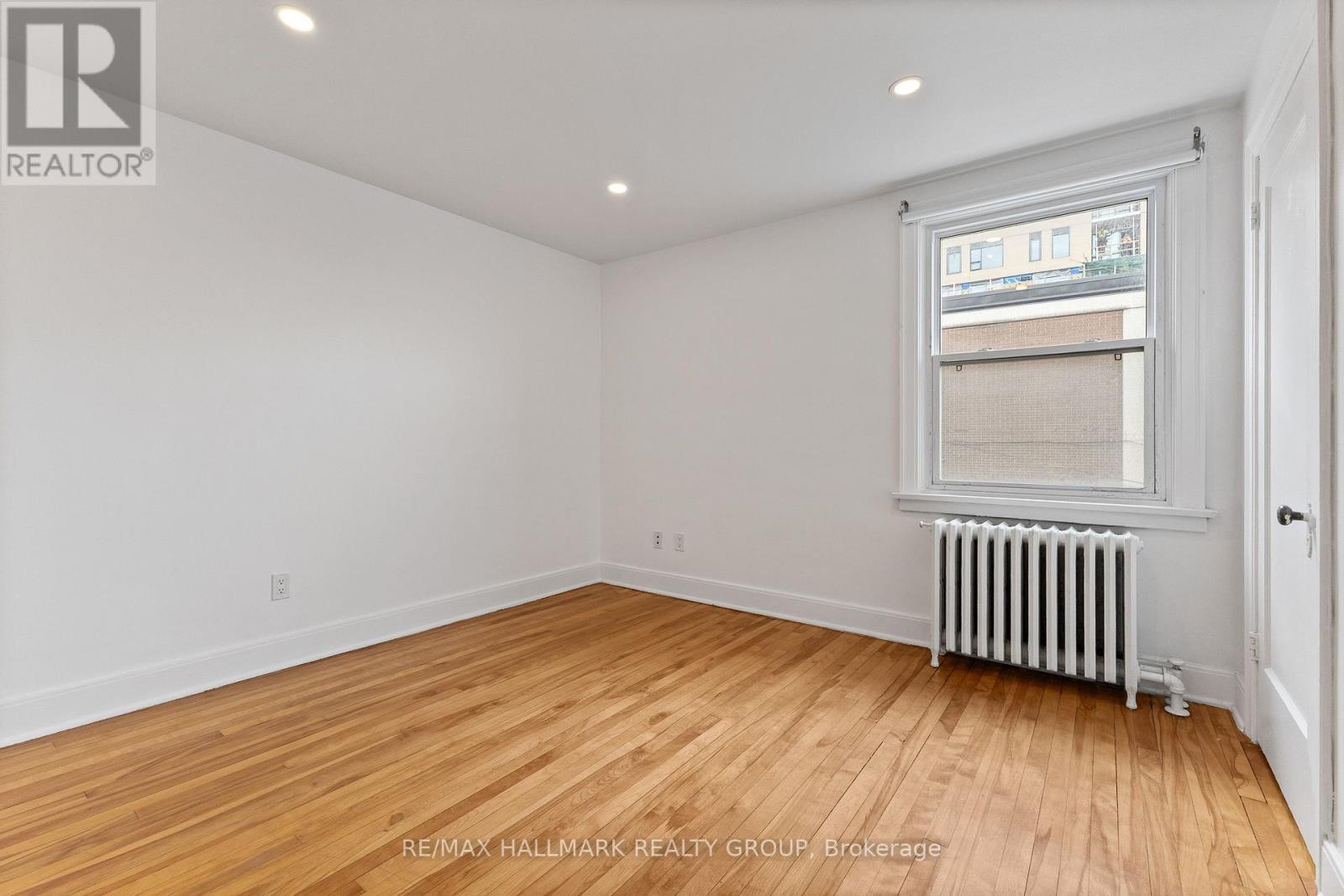 455 Metcalfe Street, Ottawa, ON