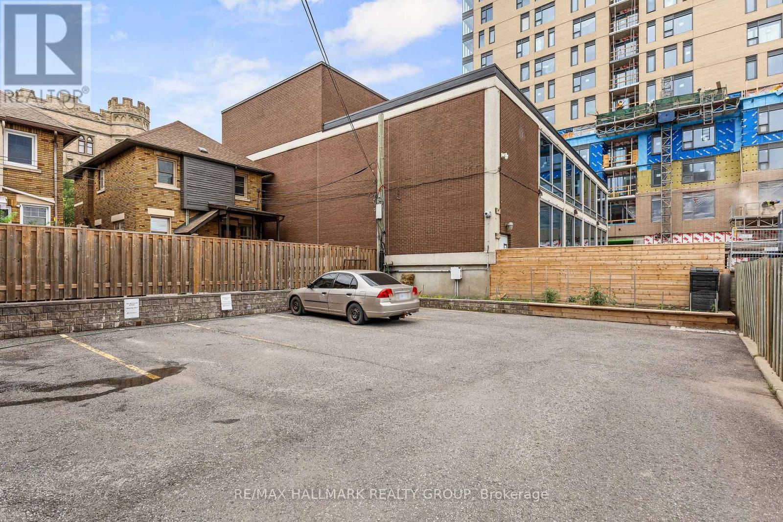 455 Metcalfe Street, Ottawa, ON