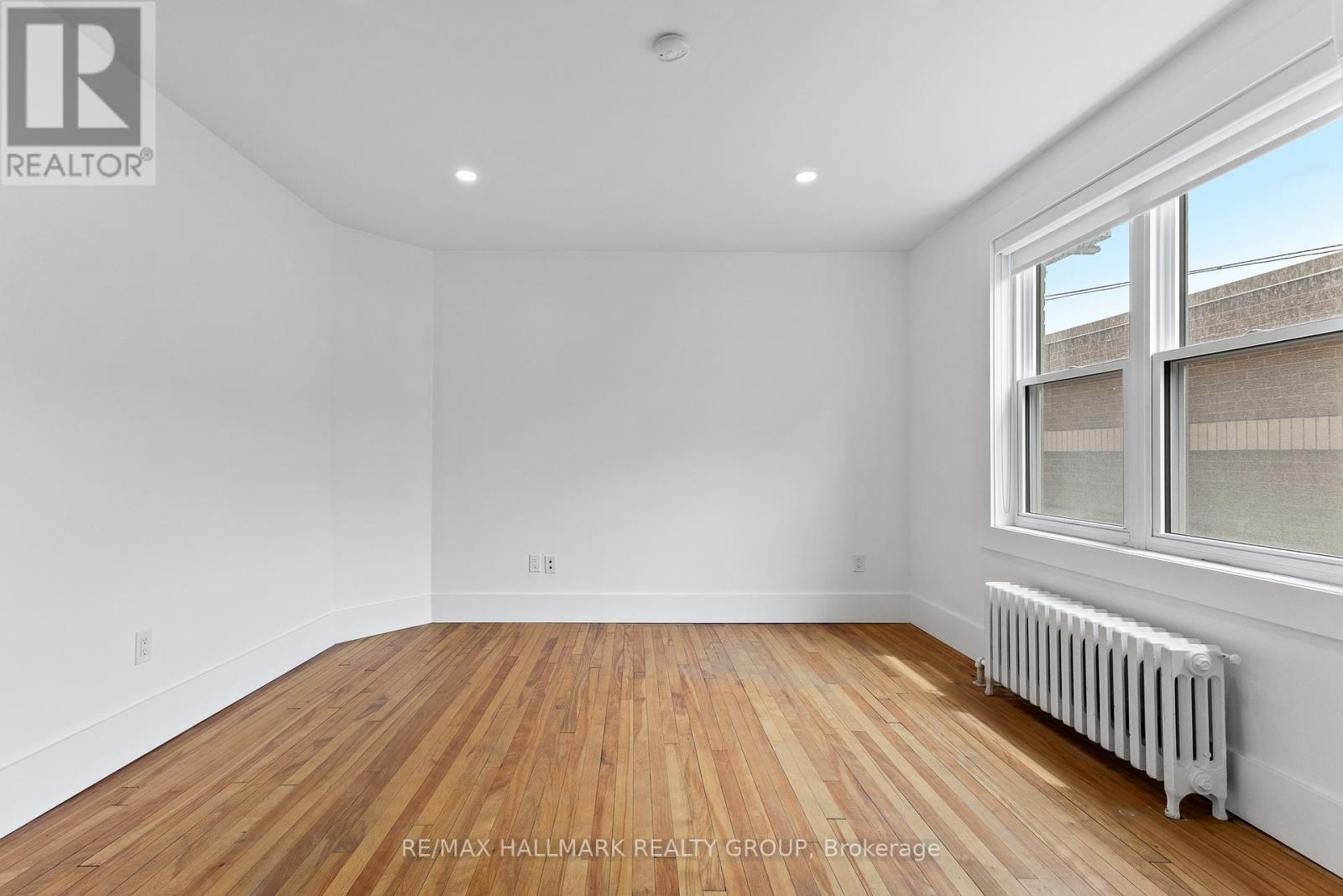 455 Metcalfe Street, Ottawa, ON