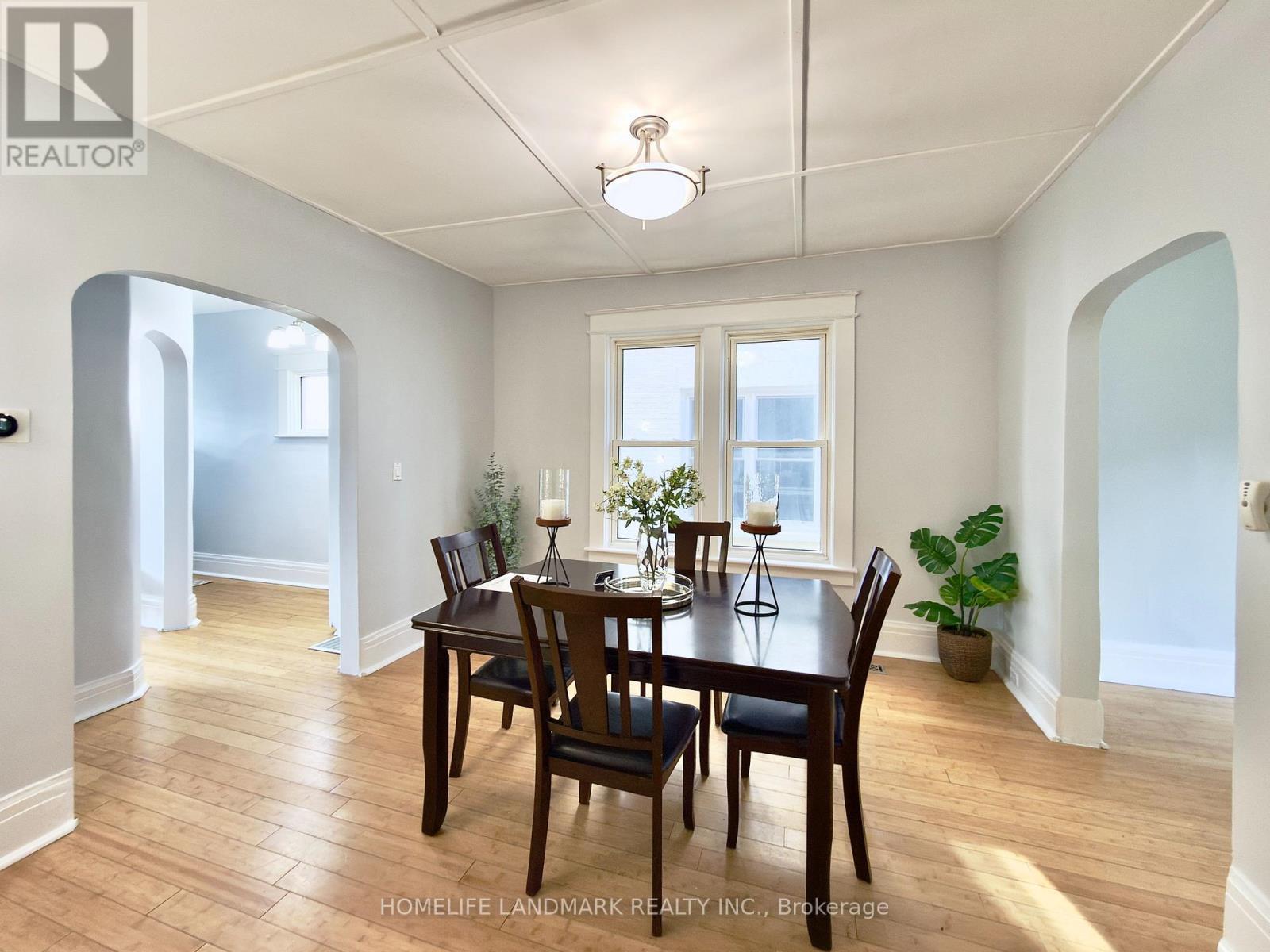 67 Banting Avenue, Oshawa, ON