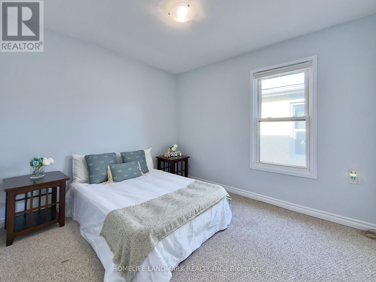 67 Banting Avenue, Oshawa, ON