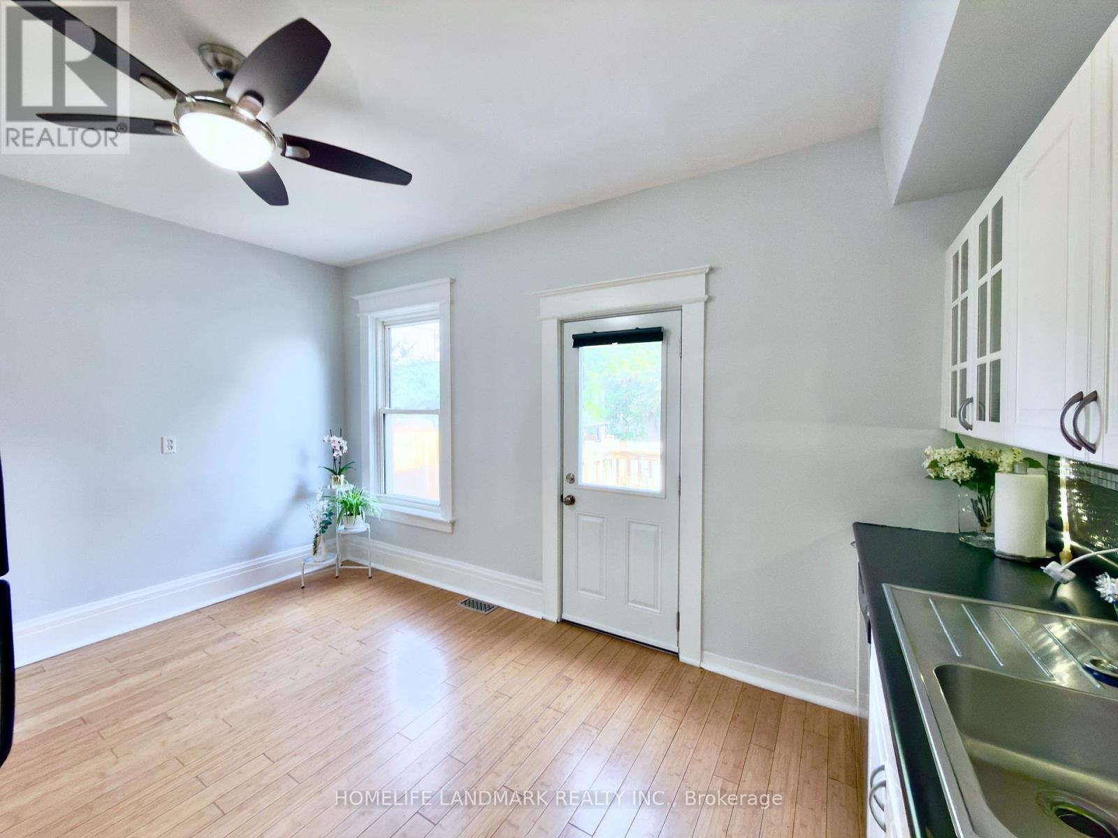 67 Banting Avenue, Oshawa, ON
