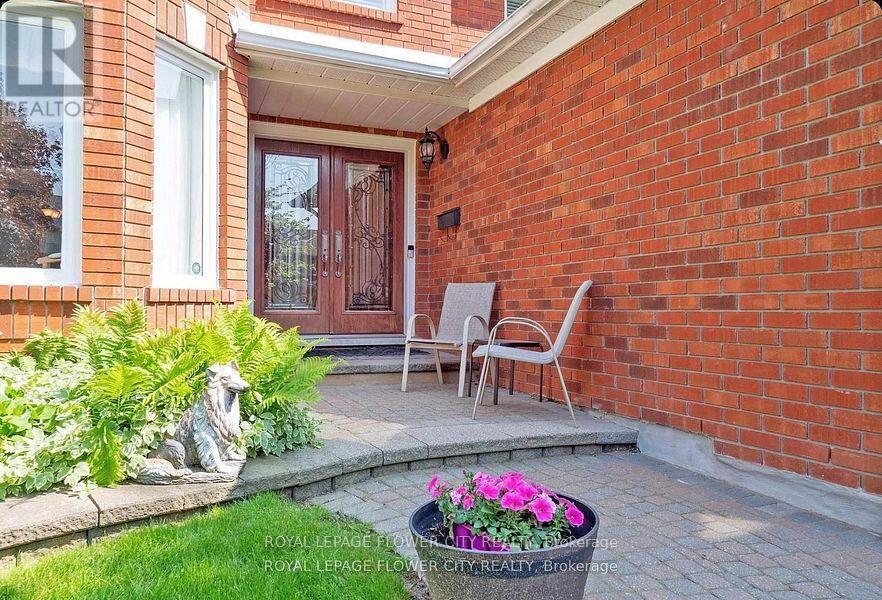 1340 Whitewater Lane, Mississauga, ON