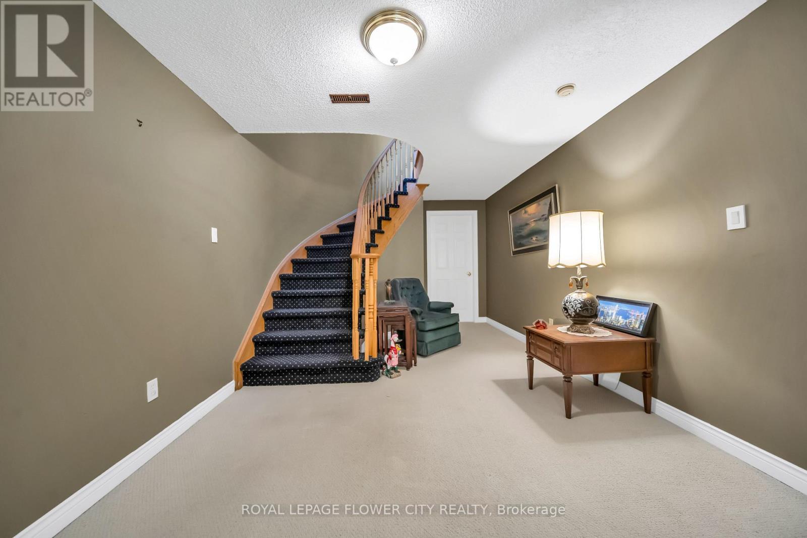 1340 Whitewater Lane, Mississauga, ON