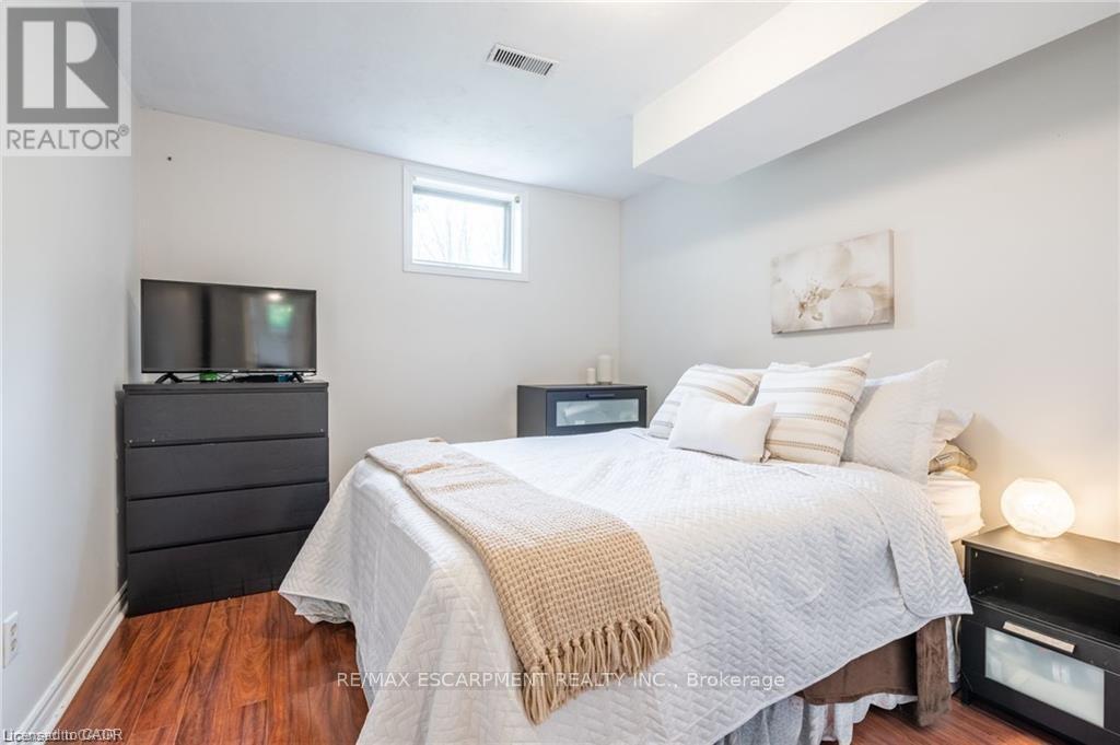 152 7Th Concession Road E, Hamilton, ON