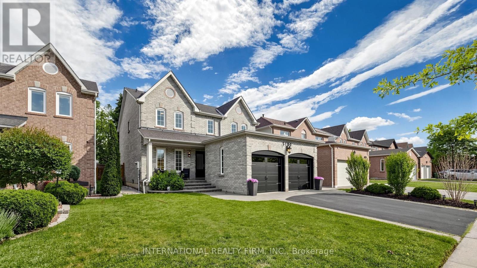 3180 Pebblewood Road, Mississauga, ON