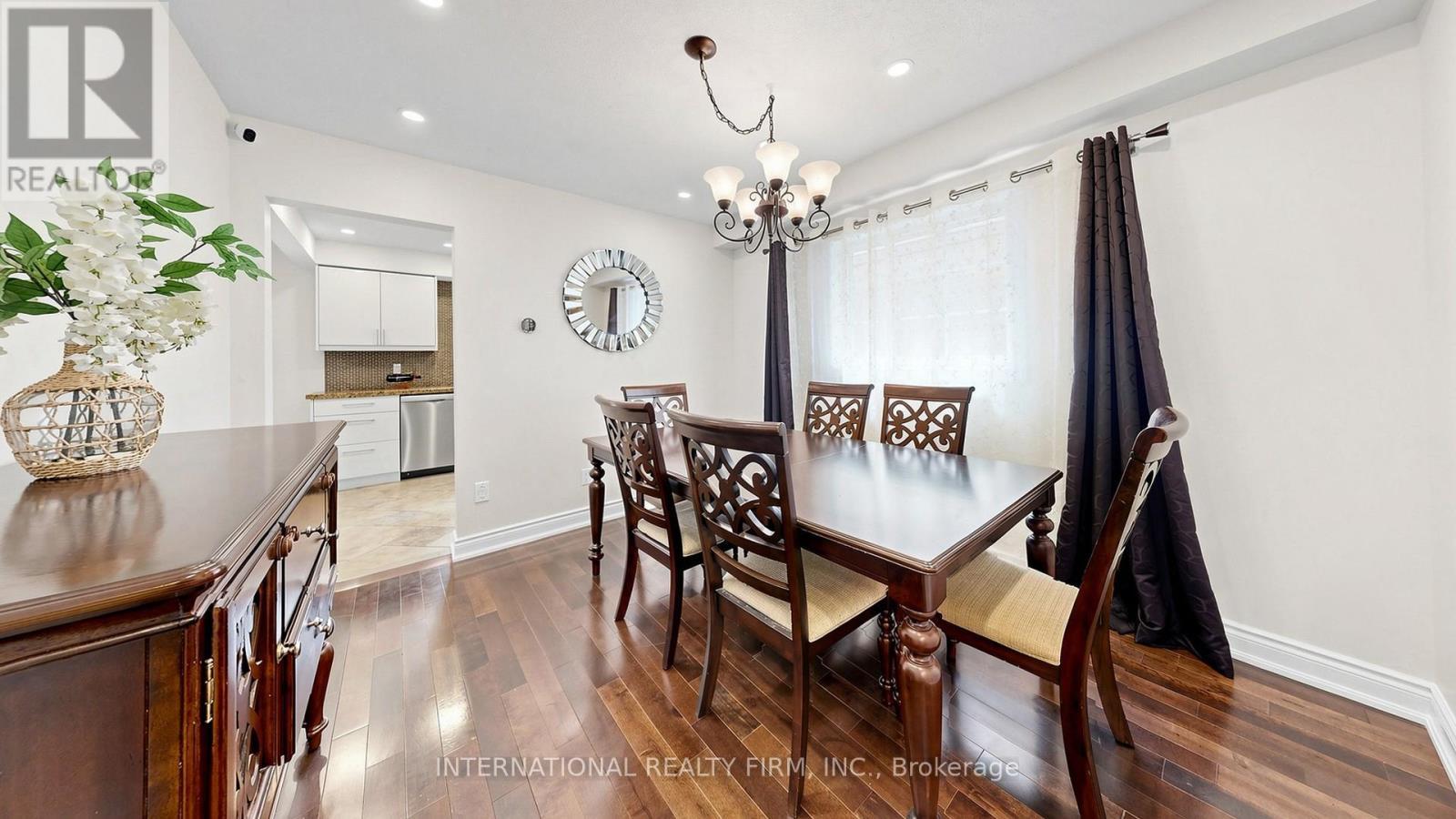 3180 Pebblewood Road, Mississauga, ON