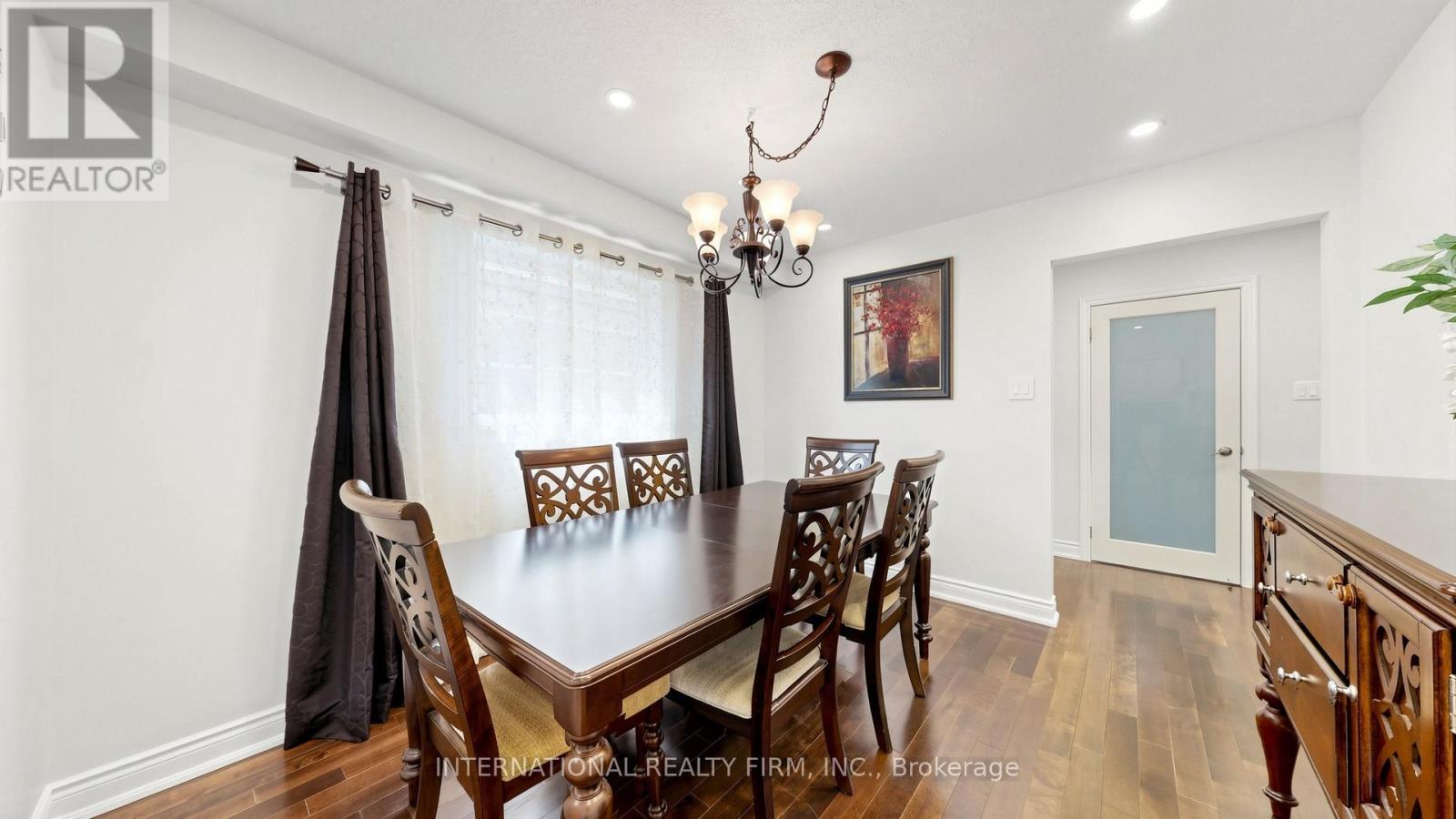 3180 Pebblewood Road, Mississauga, ON