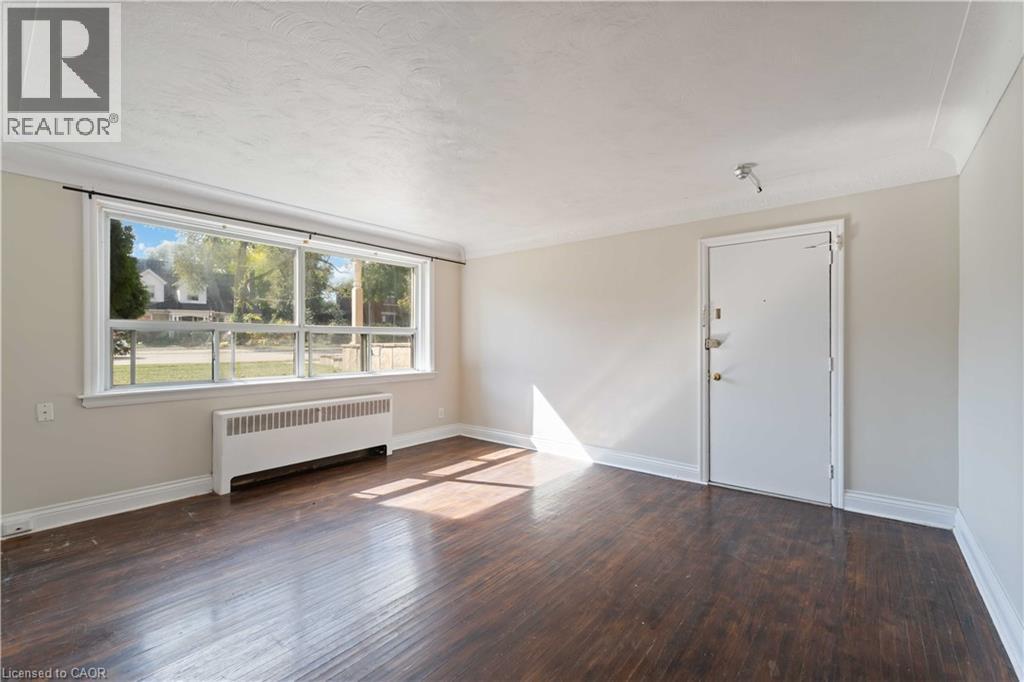 2189 King Street E Unit# 4, Hamilton, ON - Indoor